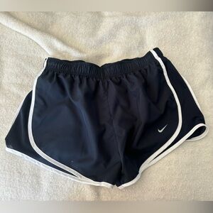 Nike women’s running shorts